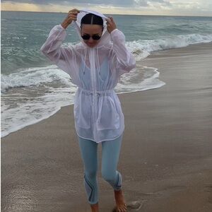 ALO Yoga white parka Jacket